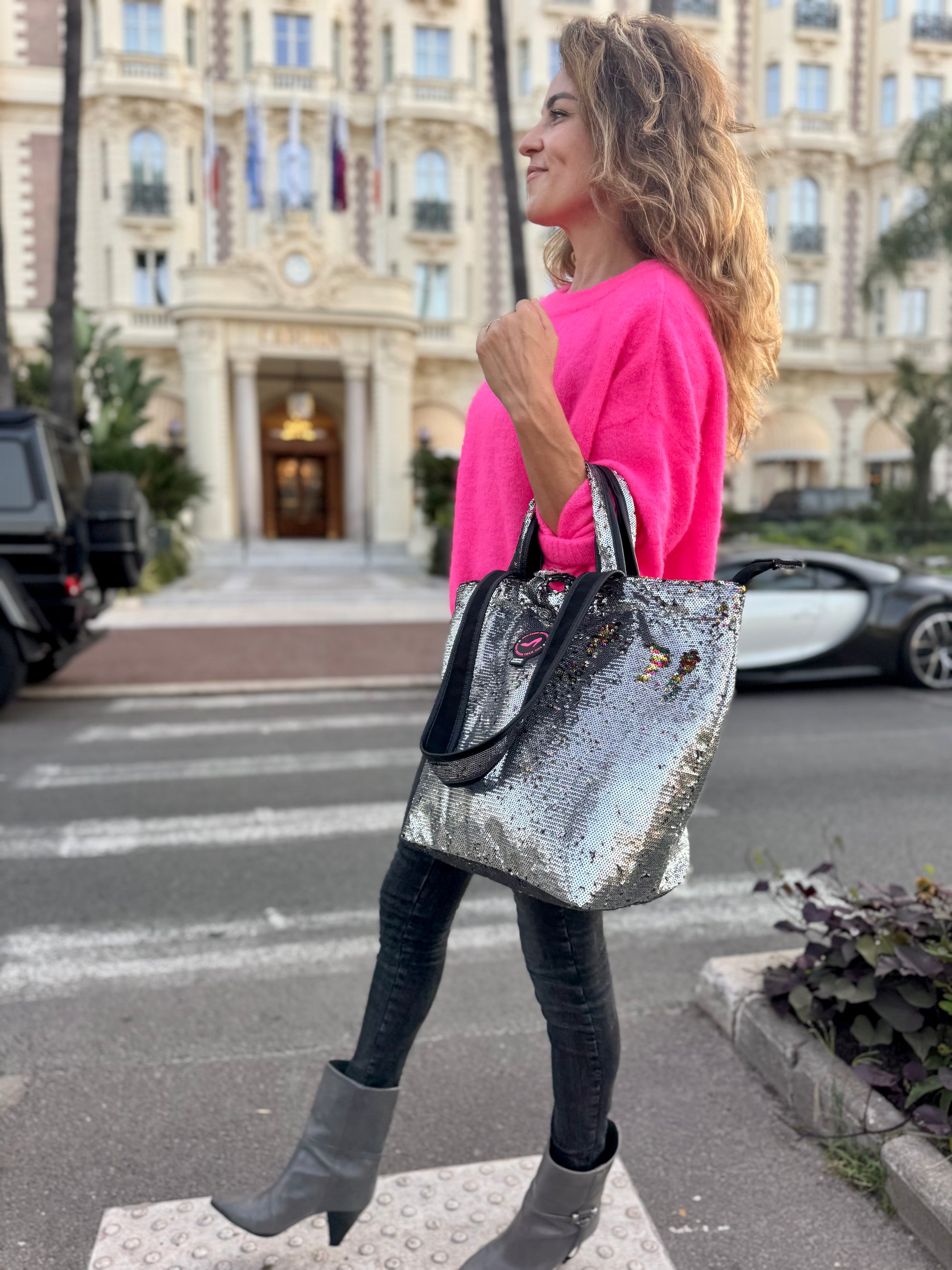 Small tote bag with zipper, sequins grey with rainbow colours
