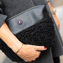 Clutch Faux Shearling Black IMAN